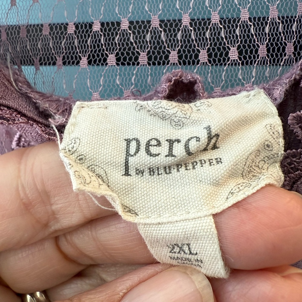 Perch by Blu Pepper Women’s Embroidery and Lace Sleeveless Blouse - Size 2XL - Picture 2 of 6